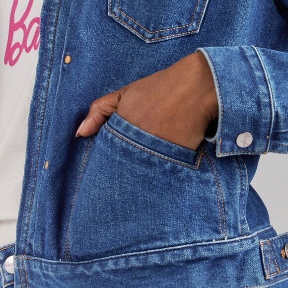 Wrangler-Barbie denim Jean jacket sz XL LE 
Classic 60s jean jacket New w/tags - Picture 4 of 16